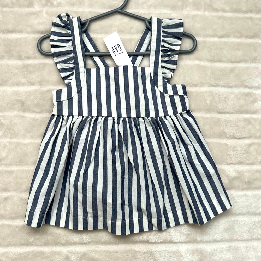 GAP girls flow top
